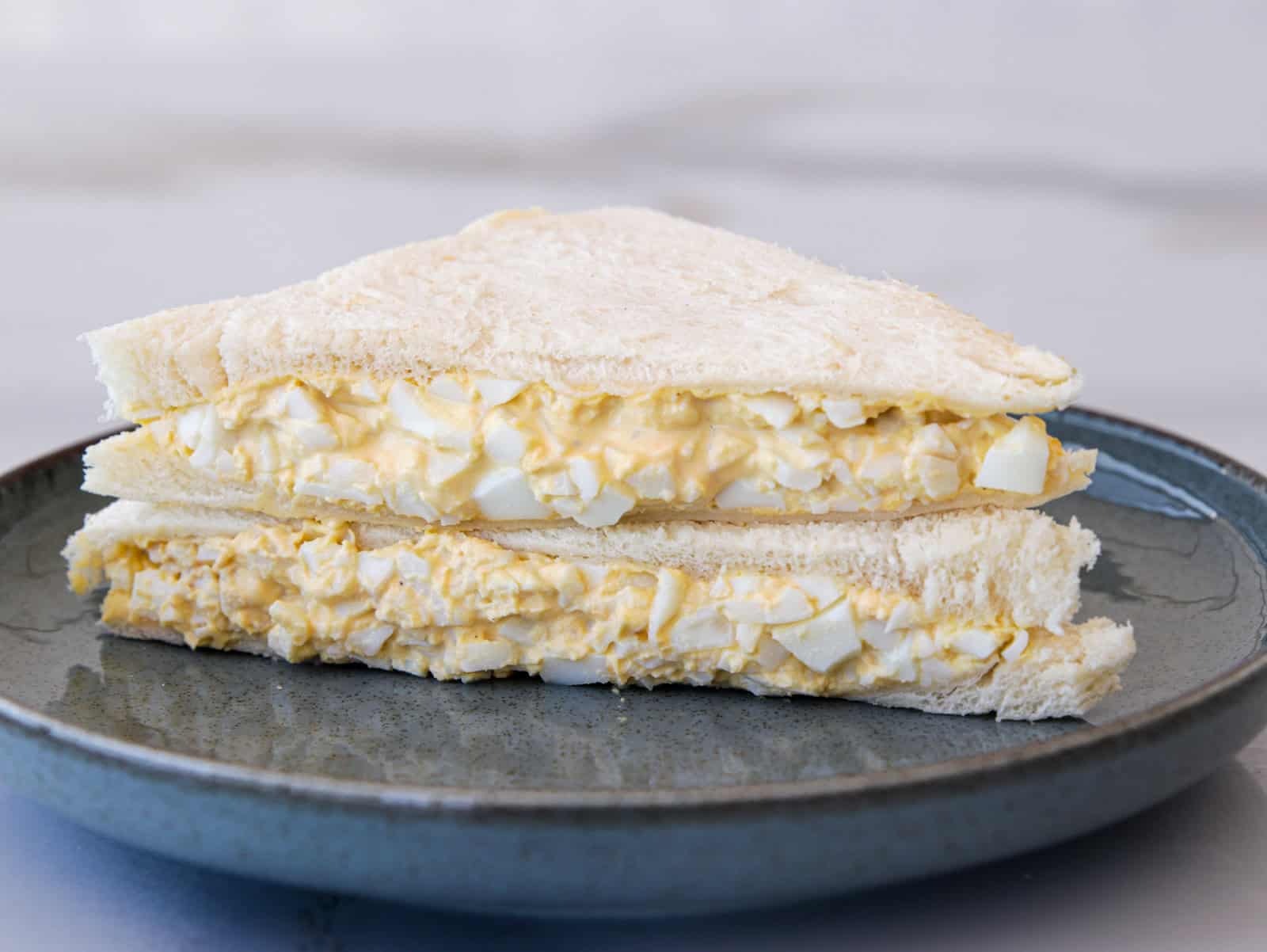 Egg sandwich