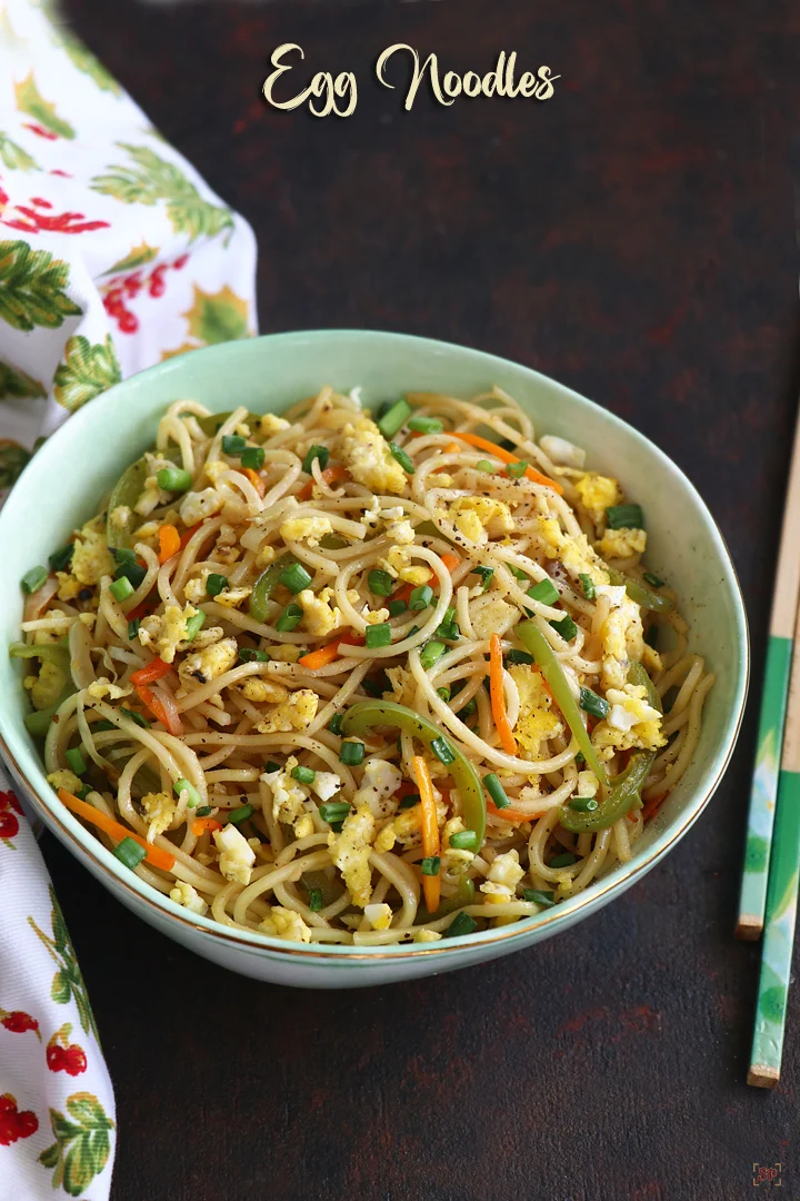Egg noodles (half)