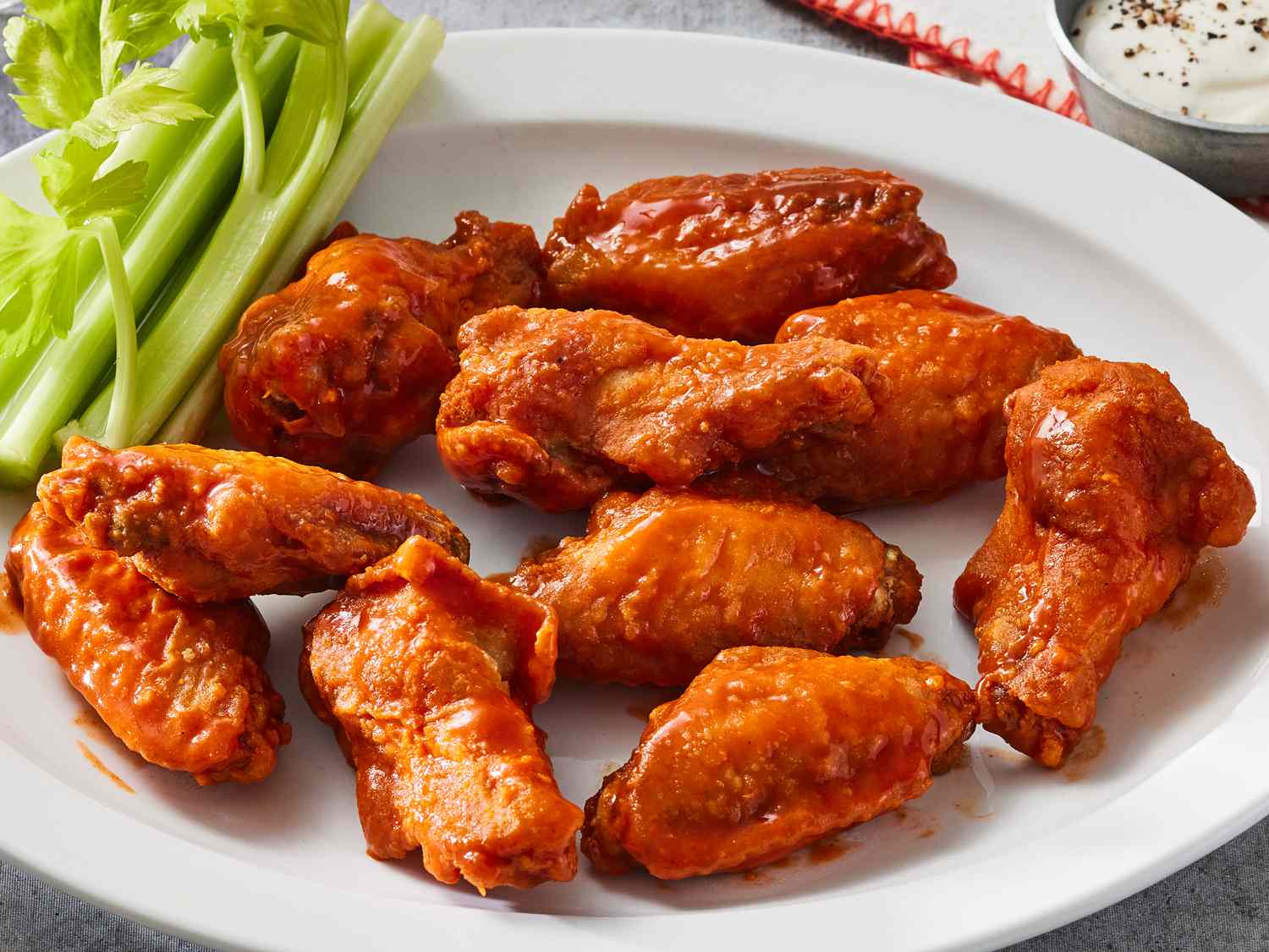Fry chicken wings