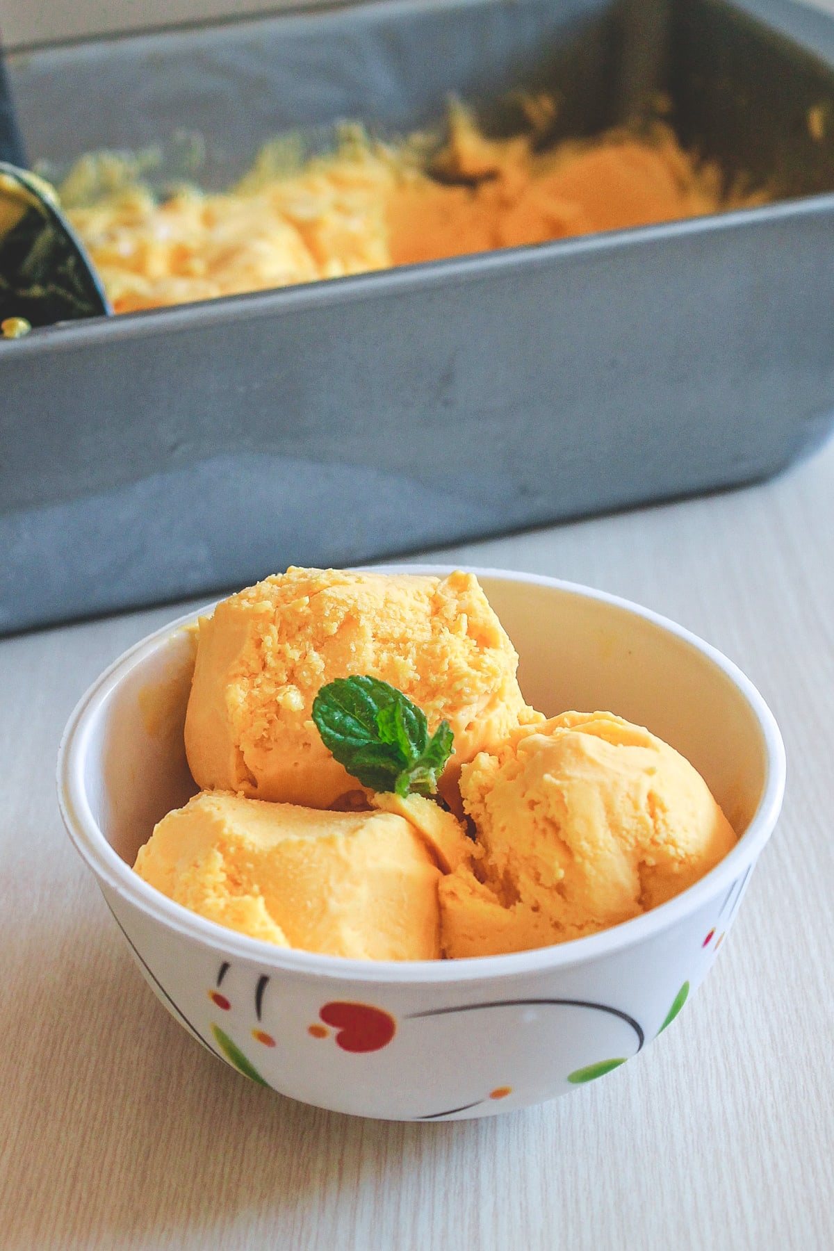 Mango ice cream